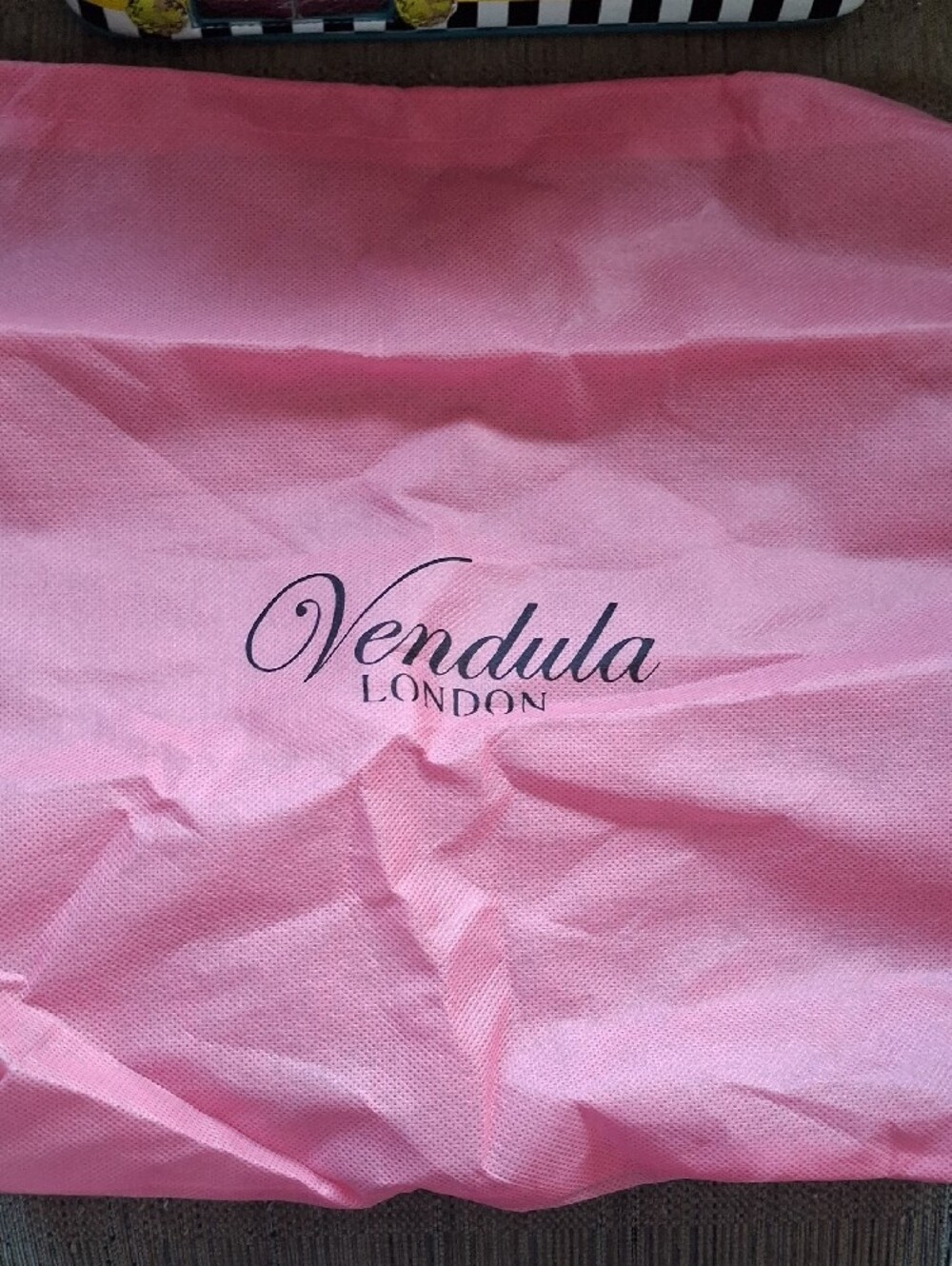 Vendula London Pink & White Diner Crossbody Bag - Picture 7 of 16